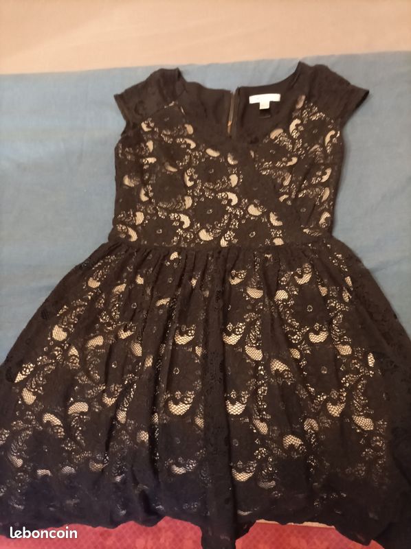 Robe Femme Mango En Dentelle Noire - Taille M - Occasion Très Bon état