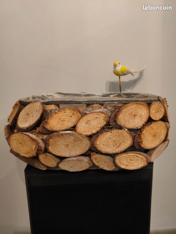 Jardinière cache pot en rondins de bois 35 x 25 cm (image 1)