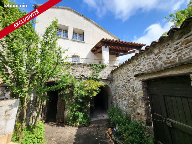 Propriété 6 pièces 137 m²