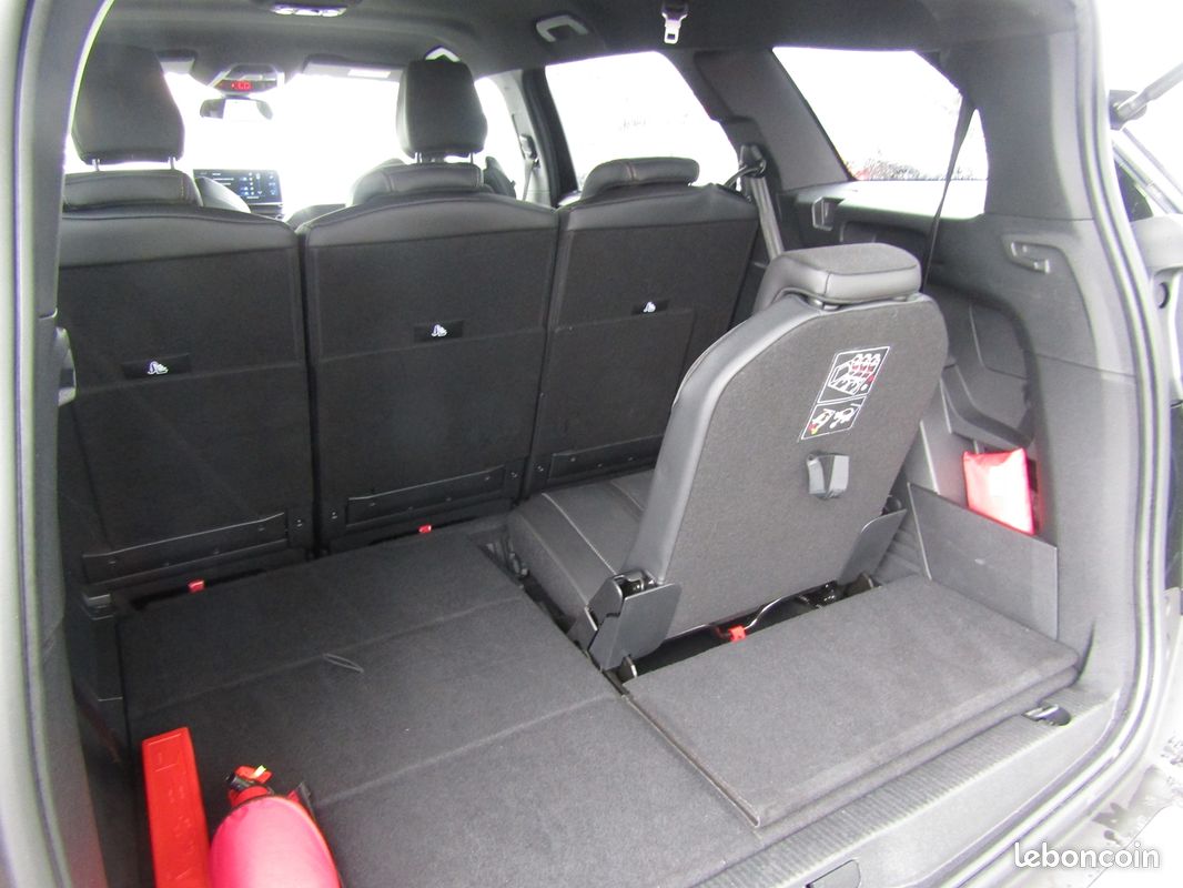 Peugeot 5008 1.5 BLUEHDI 130CH S&S ALLURE PACK EAT8 (image 10)
