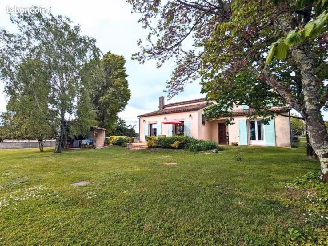 Maison 7 pièces 167 m² - Boutiers-Saint-Trojan 16100 (image principale 8)