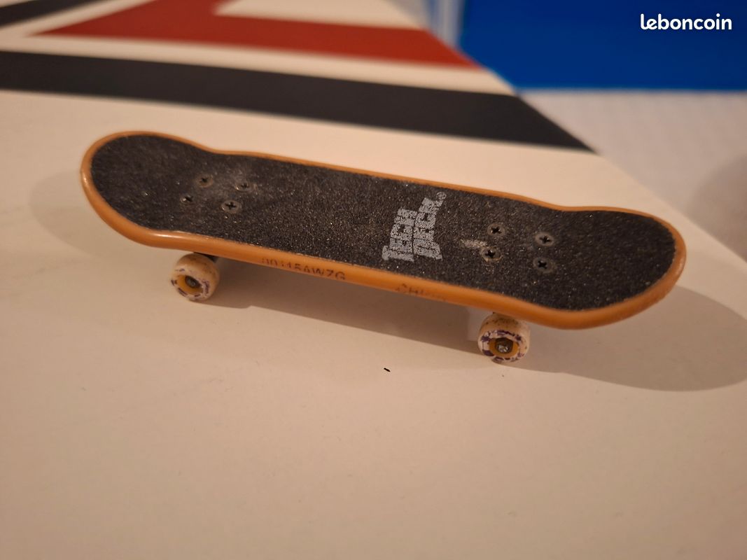 Finger Skateboard Miniature – 10x3 Cm, En érable, à Assembler, Antidérapant, Portatif, Pour Doigts