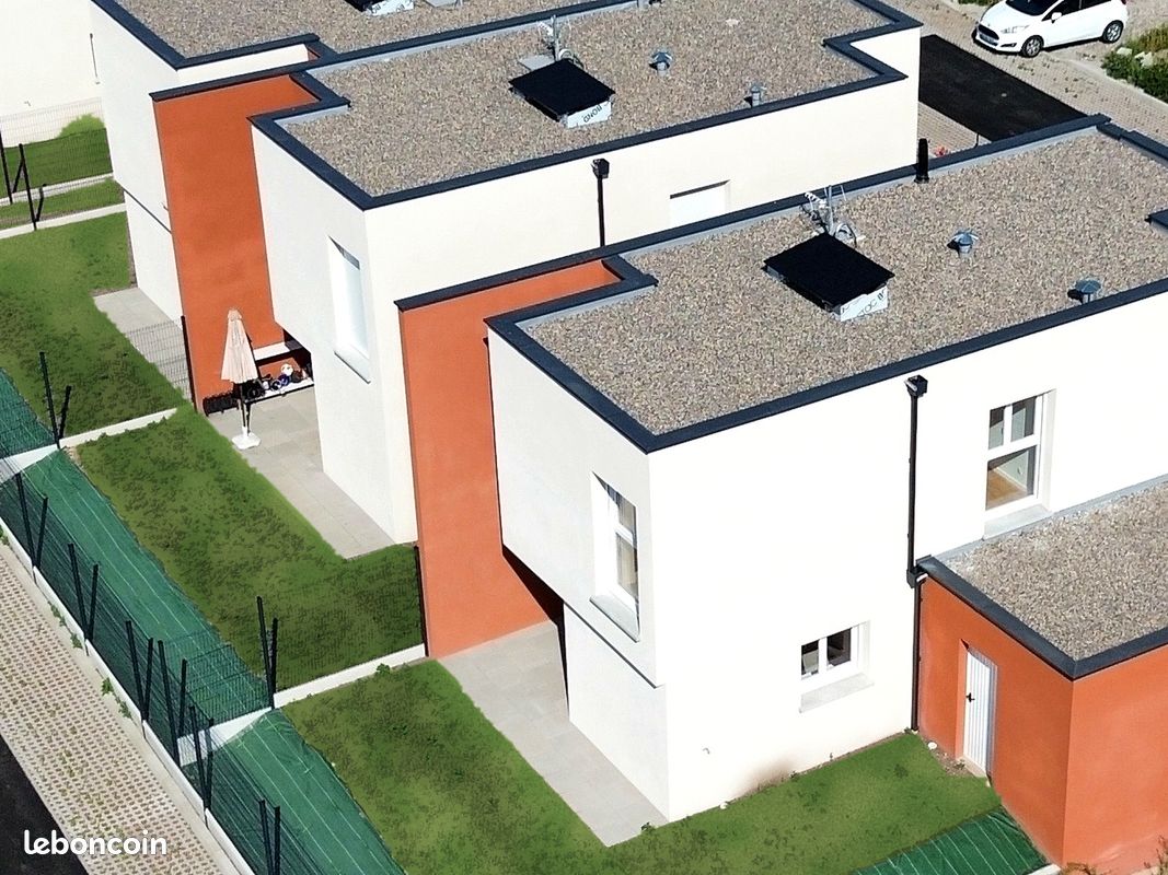 Maison 4 pièces 100 m² · à Cébazat · 100 m² · 1 083 €/mois