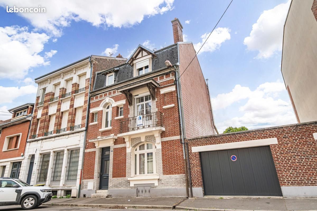 Maison 5 pièces 212 m² · à Chauny · 212 m² · 325 000 €