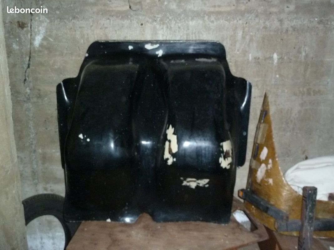 Moule de siège pour voiture de couse (image 1)