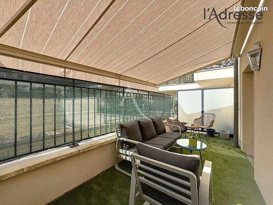 Appartement 3 pièces 70 m² · à Puteaux · 70 m² · 2 300 €