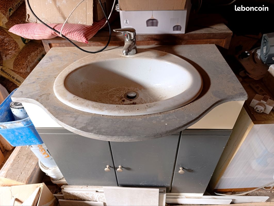 Meuble de salle de bain avec vasque (image 1)