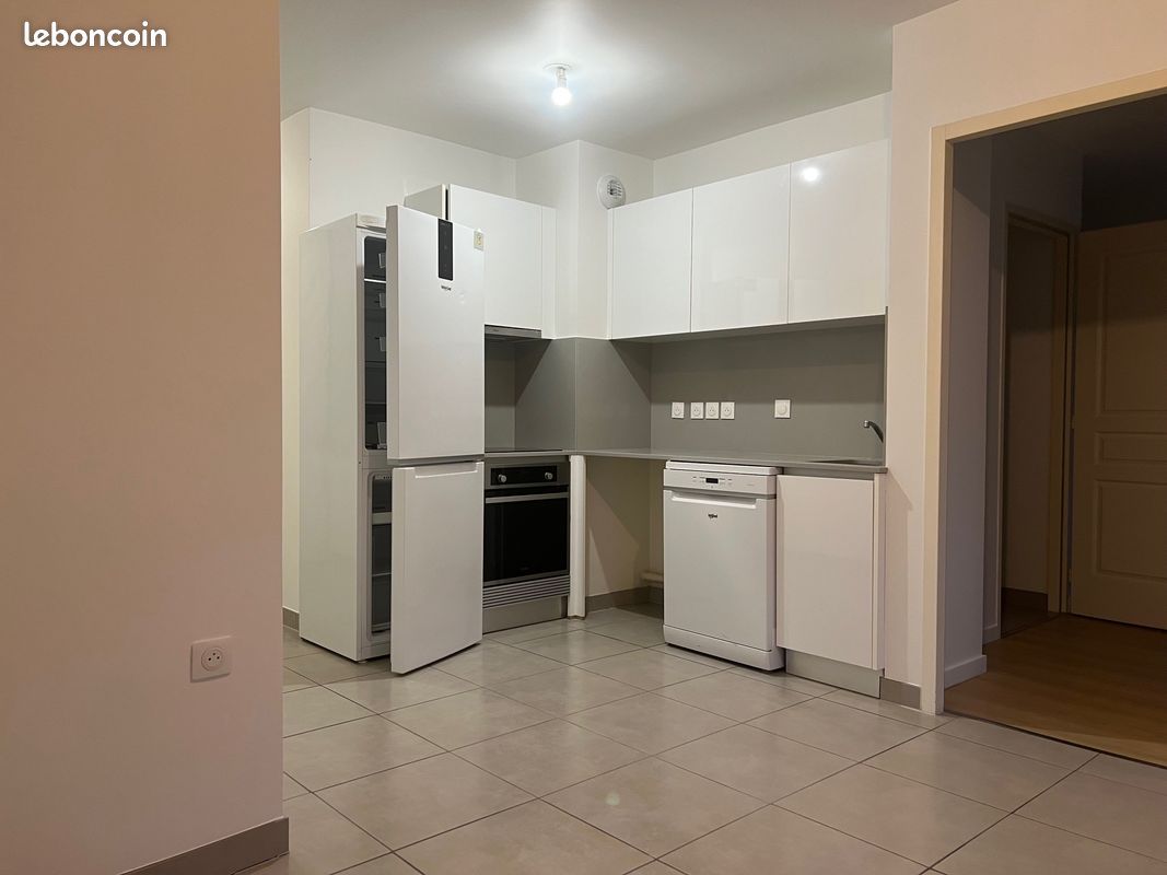 Appartement a louer sainte-genevieve-des-bois - 2 pièce(s) - 37 m2 - Surfyn