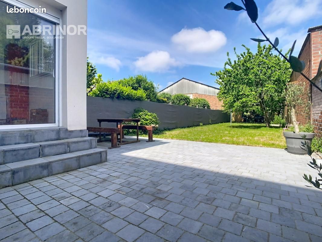 Maison 6 pièces 158 m² · à Lambersart · 158 m² · 608 500 €