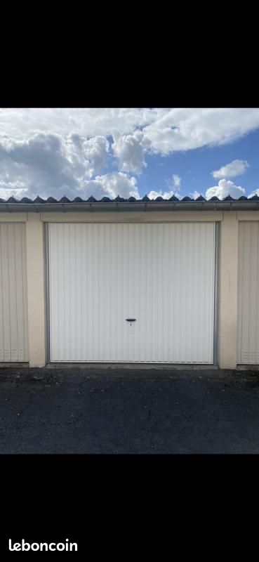 Parking 14 m² · à Montigny-lès-Metz · 14 m² · 73 €/mois
