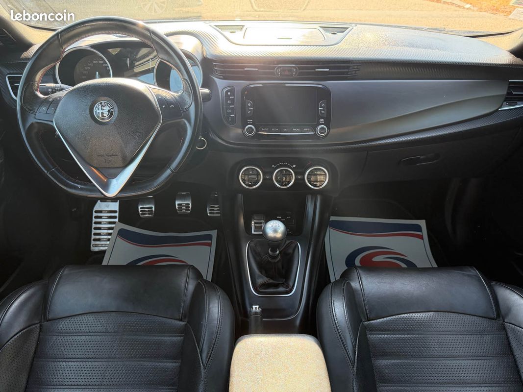 Alfa Romeo Giulietta Serie 2 2.0 JTDM 150ch Lusso – Gps – Clim – Révisée & garantie 6 mois (image 10)