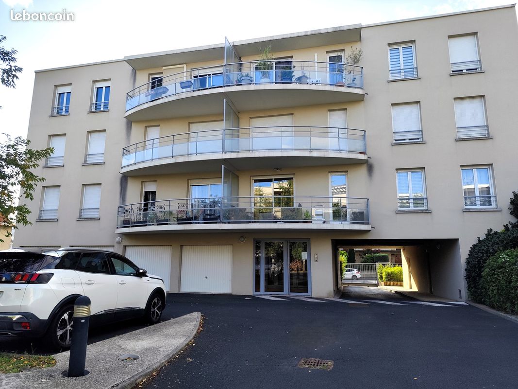 Appartement 3 pièces 67 m² · à Clermont-Ferrand · 67 m² · 185 000 €