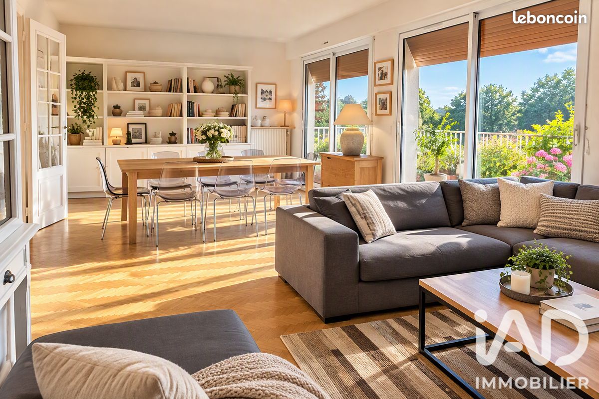 Appartement 4 pièces 120 m² · à Cholet · 120 m² · 260 000 €