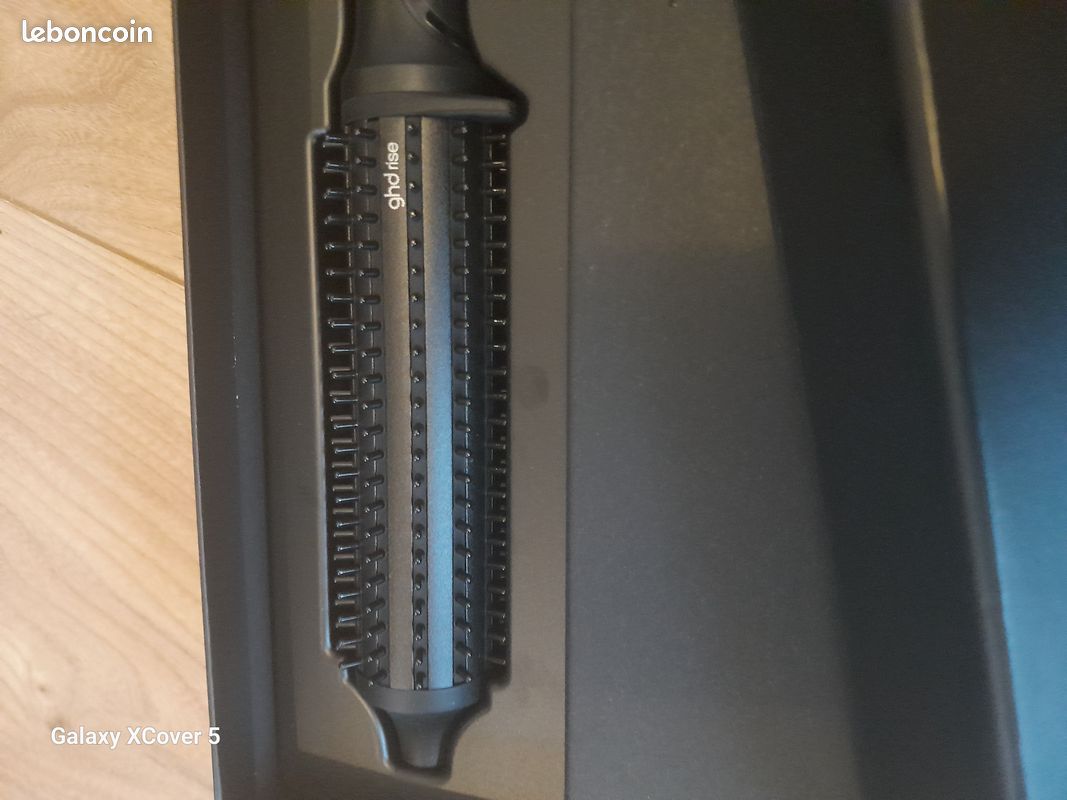 Ghd volumising hot brush (image 3)