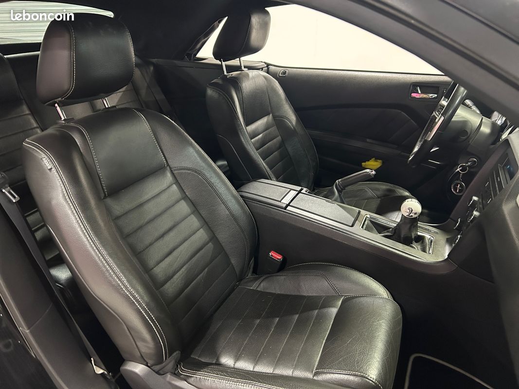 FORD MUSTANG GT CABRIOLET 4.6 V8 300CH - BOÎTE MANUELLE - Garantie 12 mois (image 10)