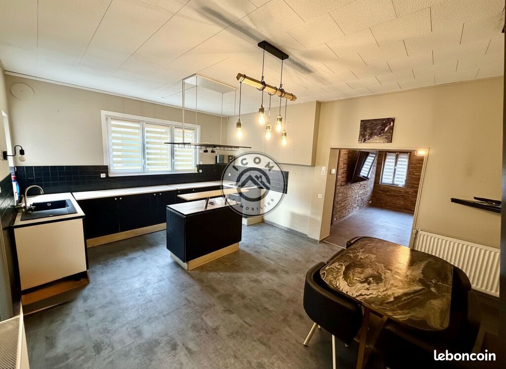 Maison 4 pièces 118 m² · à Crespin · 118 m² · 129 500 €