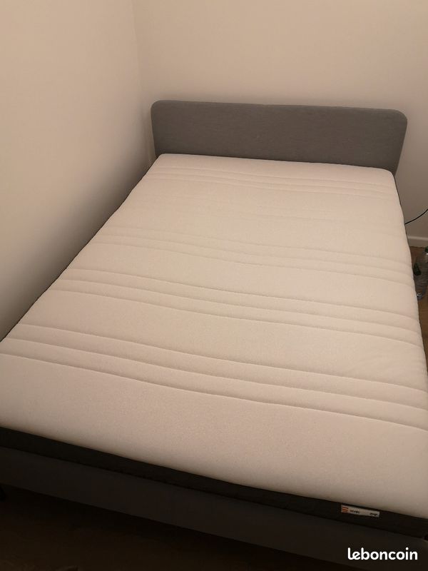 Lit Slattum + Matelas Hovag 140*200cm (image 1)
