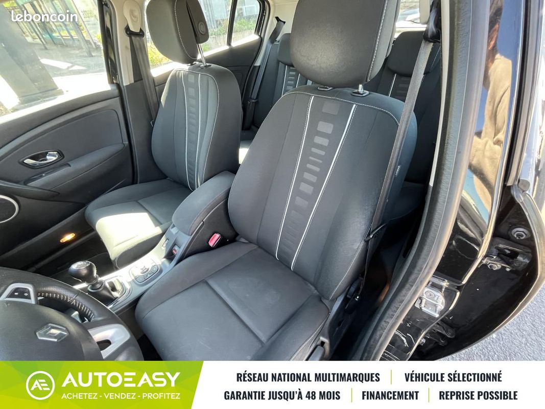 Renault Megane III Phase 2 Hatchback 1.2 TCE 16V ECO2 S&S (image 13)