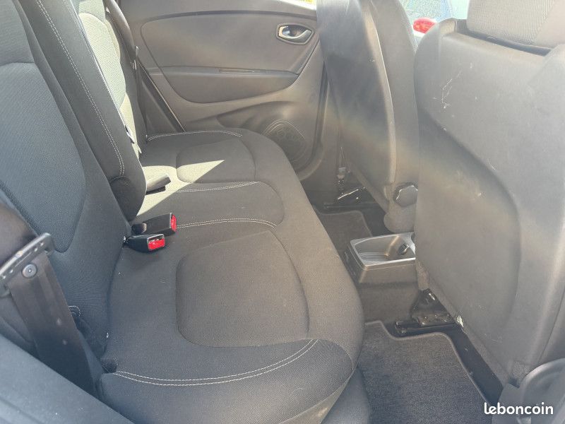 Renault CAPTUR 1.5 DCI 90CH ENERGY INTENS ECO² (image 6)