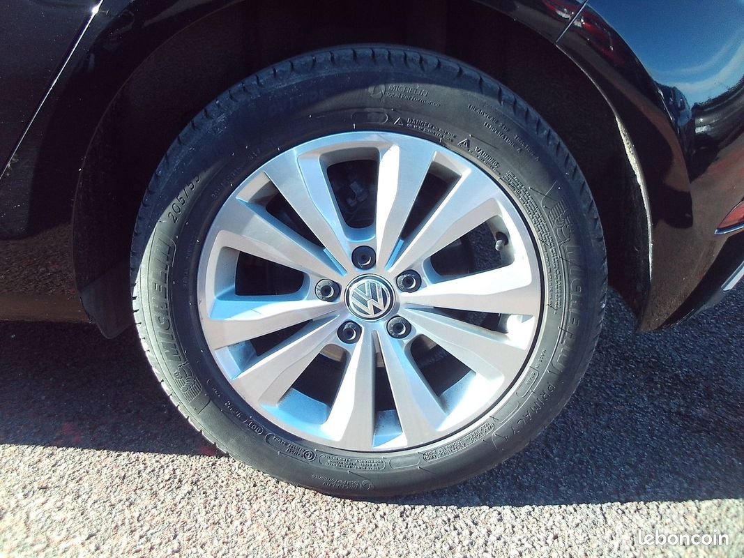 Volkswagen GOLF VII 1.6 TDI 115CH CONFORT BUSINESS 5 PORTES (image 9)