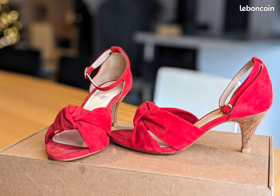 Mellow Yellow Chaussures Rouges Femmes Sandales NEUVES Mellow