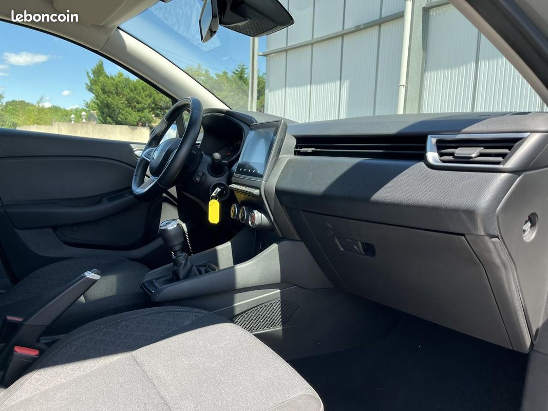 RENAULT CLIO V (5) Equilibre (CARPLAY SANS FIL) 1.0 Tce - 90 BERLINE PHASE 1 (image 17)