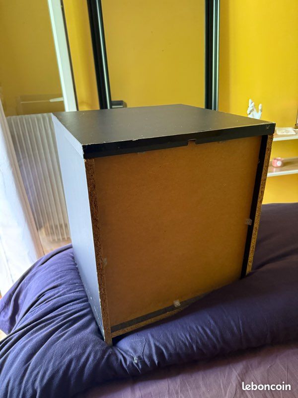 Table de chevet (image 2)