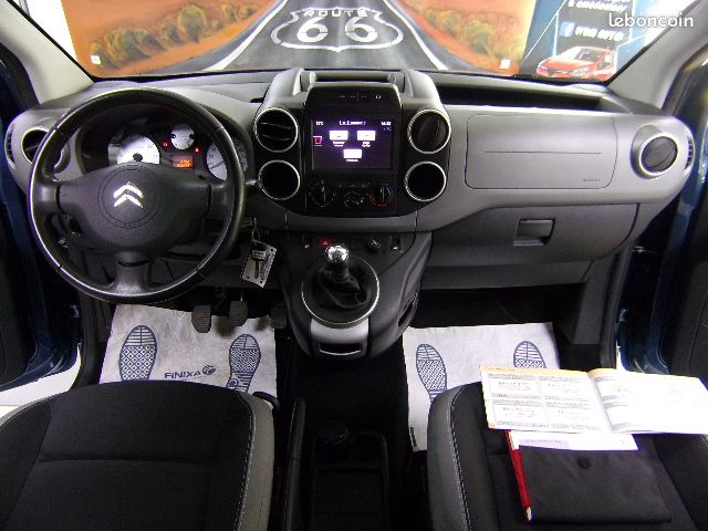 Citroën Berlingo II Phase 2 1.6 Blue-HDI 120cv Shine/ 1ère Main / Suivi complet (image 3)