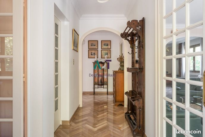 Maison 6 pièces 146 m² — 9