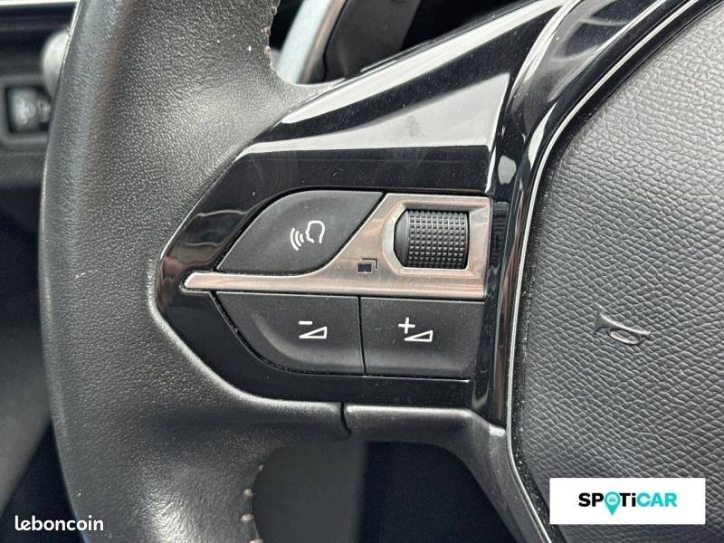 Peugeot 3008 1.5 BlueHDi 130ch S&S Active Pack EAT8 / GPS (image 23)