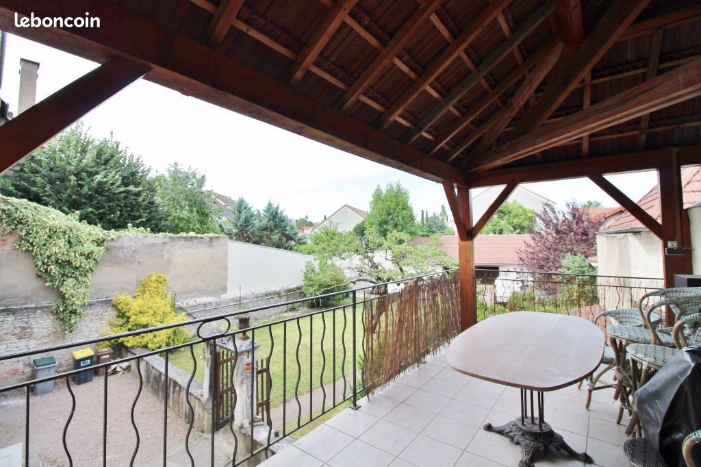 Appartement 4 pièces 137 m² · à Chalon-sur-Saône · 137 m² · 1 204 €/mois