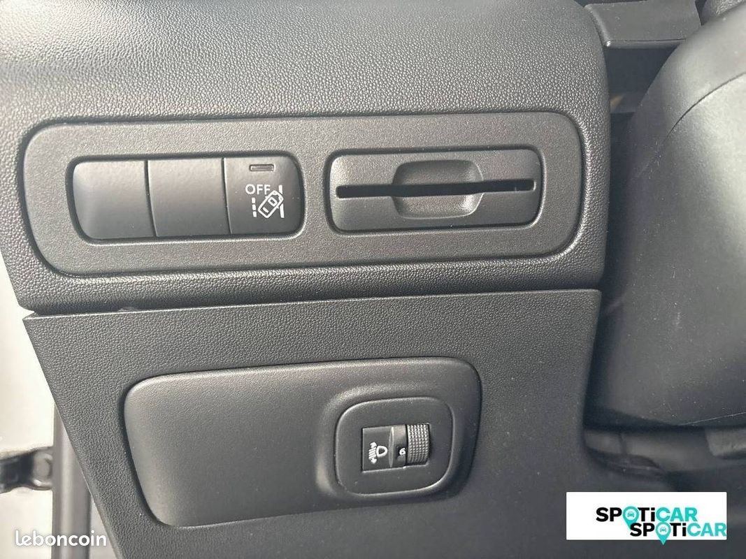 CITROEN C3 Aircross PureTech 130 S&S EAT6 C-Series (image 20)