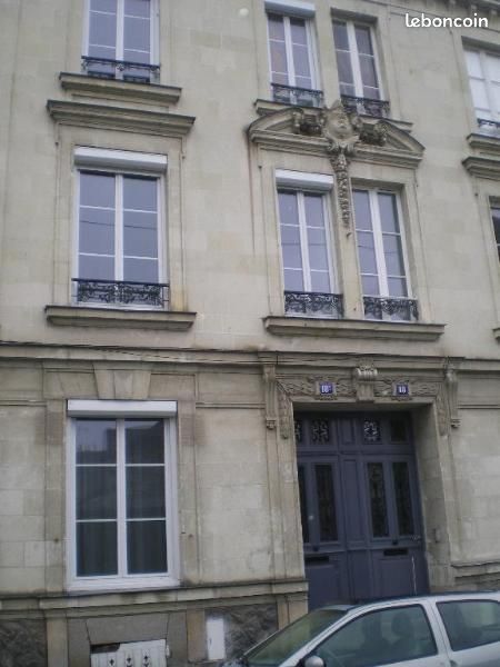 Maison 9 pièces 209 m² · à Angers · 209 m² · 1 750 €/mois