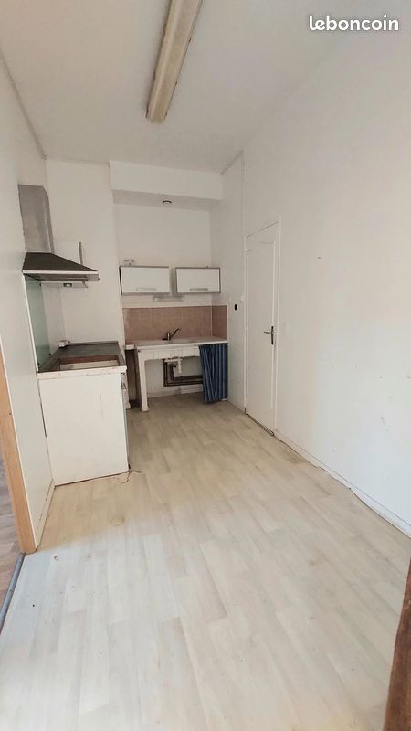 Appartement 2 pièces 40 m² · à Thorigny-sur-Oreuse · 40 m² · 45 000 €