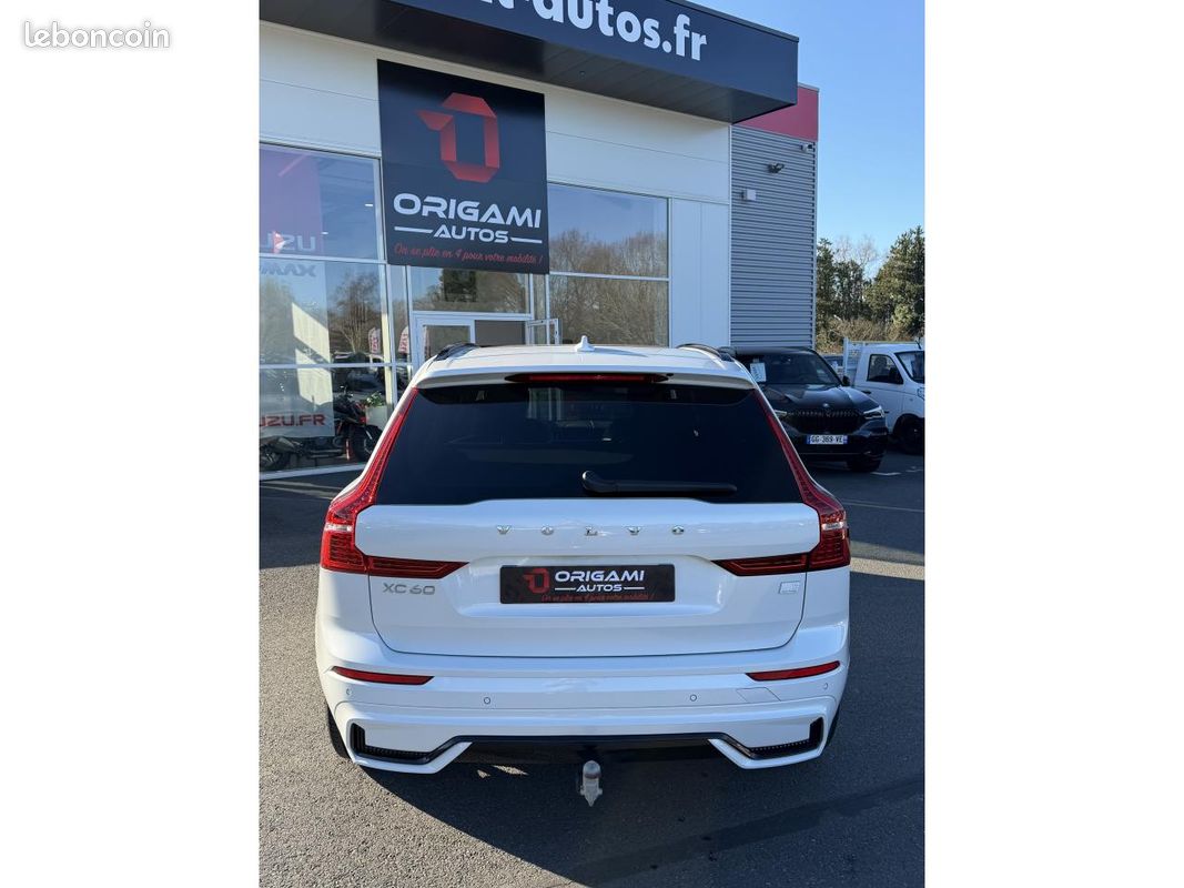 VOLVO XC60 T6 R-DESIGN 253 + 145ch AWD GEARTRONIC (image 21)