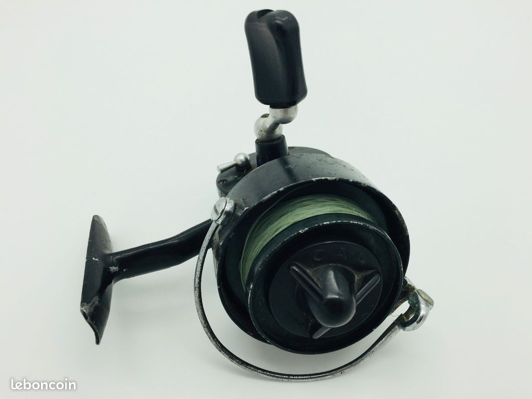 MOULINET VINTAGE MITCHELL 304 * T.b.e EUR 45,00 - FR