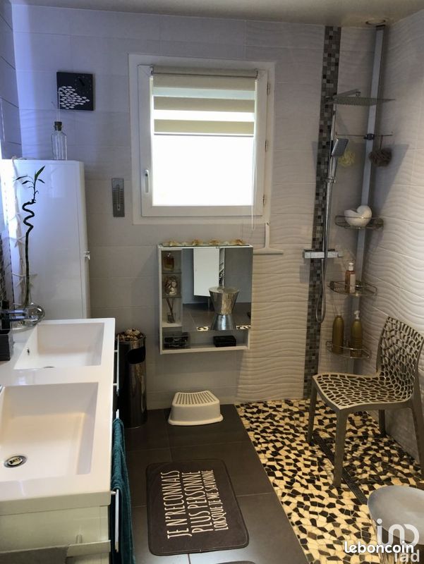 Pavillon 6 pièces 139 m² - François 79260 (image principale 6)