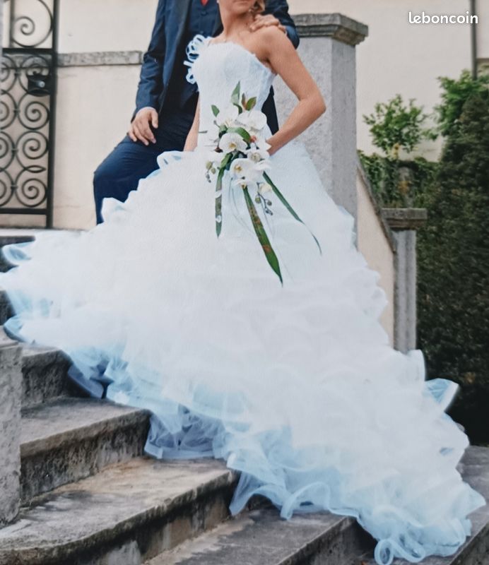 Robe de mariée blanche Hervé mariage Vêtements