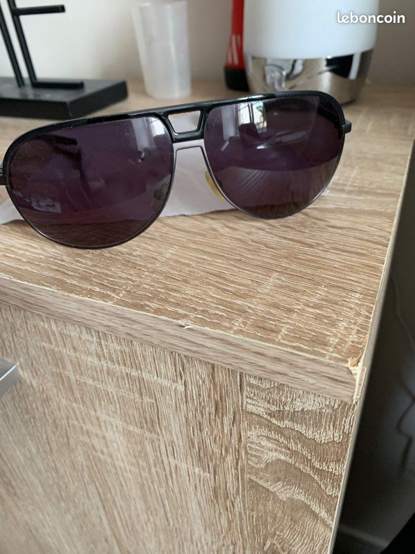 Lunettes de soleil Dior (image 1)