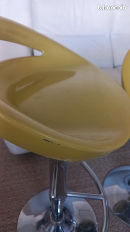 Lot 2 chaises de bar (image 4)