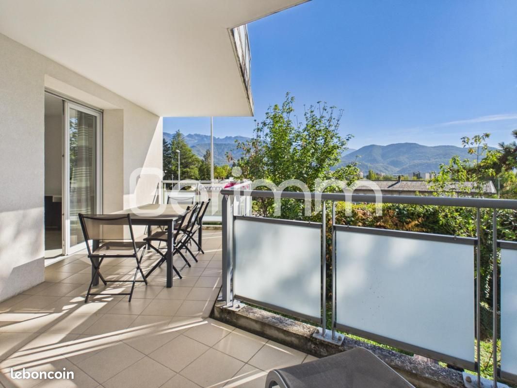 Appartement 3 pièces 65 m² · à Meylan · 65 m² · 250 000 €