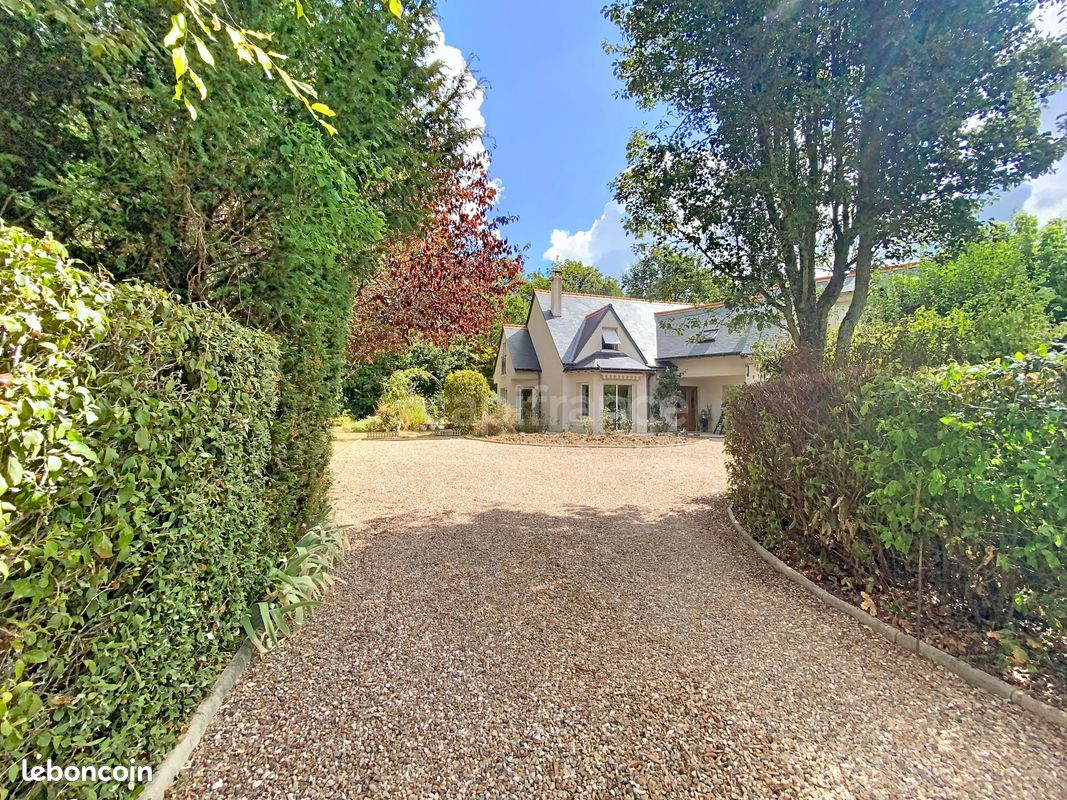 Maison 7 pièces 160 m² · à Saint-Avertin · 160 m² · 535 500 €