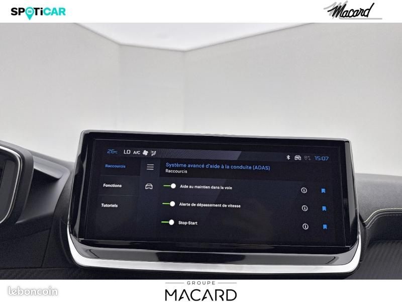 Peugeot 208 1.2 Hybrid 145ch GT e-DCS6 (image 24)