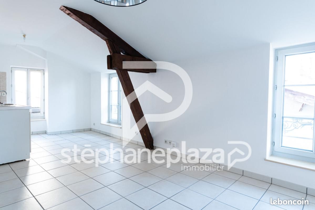 Appartement 2 pièces 40 m² · à Bourg-en-Bresse · 40 m² · 420 €/mois