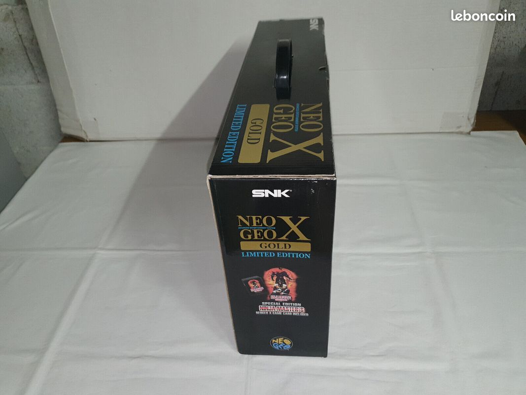 Console neo geo X gold neuve en boite scellée (image 5)
