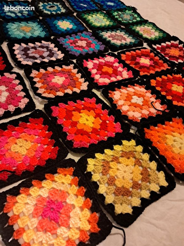 Lot De 10 Carrés Au Crochet (granny Squares) - Neufs, Parfaits Pour Projets Créatifs