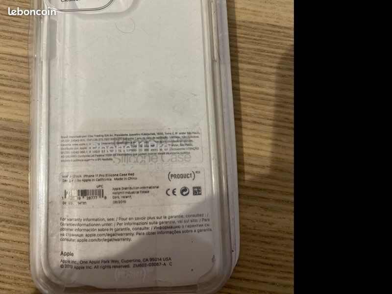 Coque iPhone 11 Pro silicone case original (image 1)