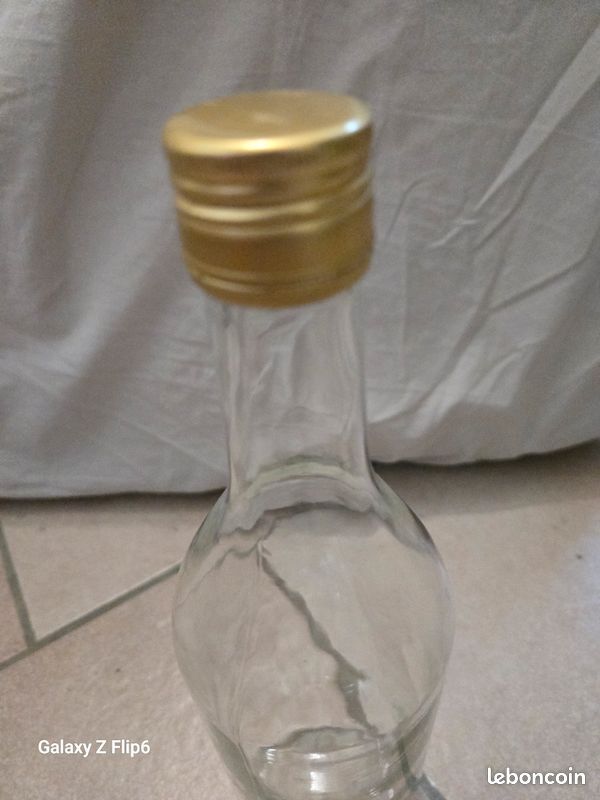 Bouteilles verre 1 litre avec bouchon vis vissé (image 4)