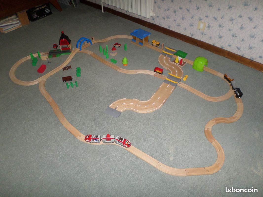 Circuit train bois (image 2)