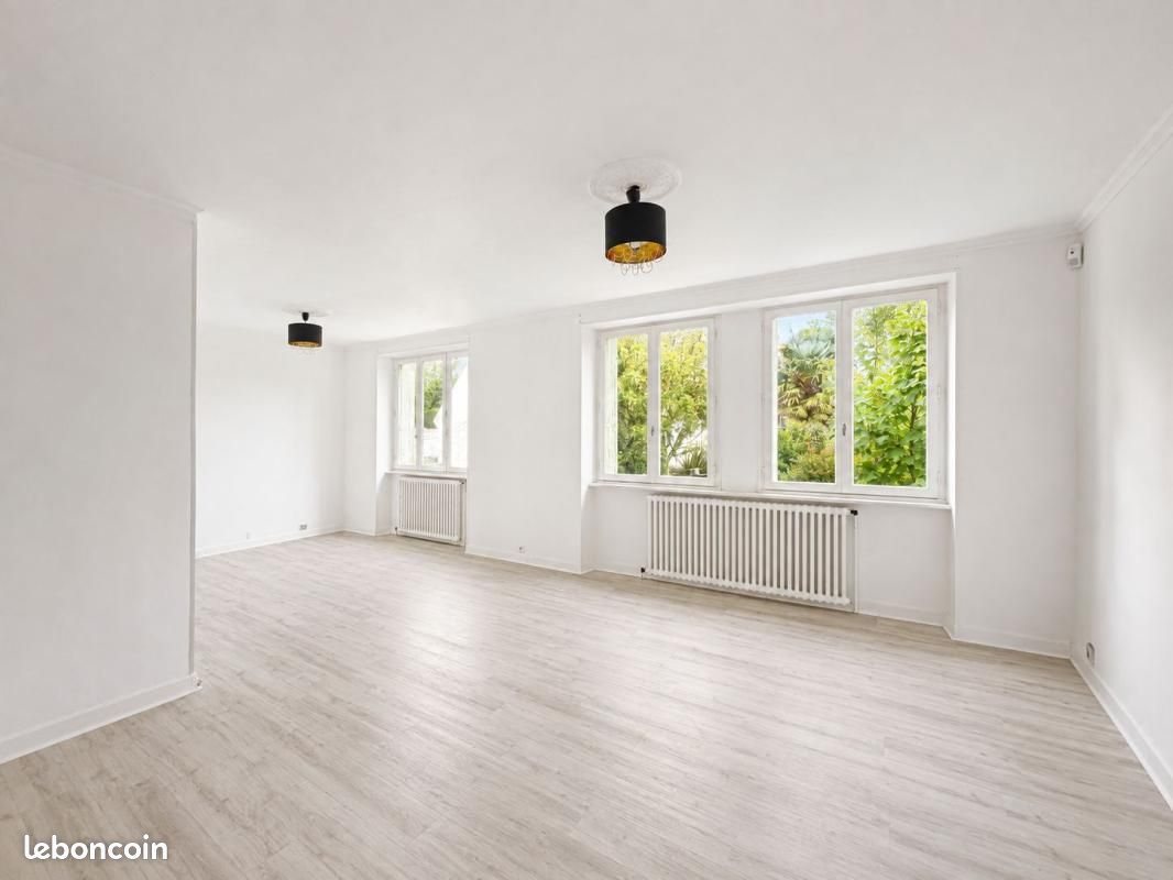 Maison 5 pièces 127 m² · à Bourg-Blanc · 127 m² · 212 000 €